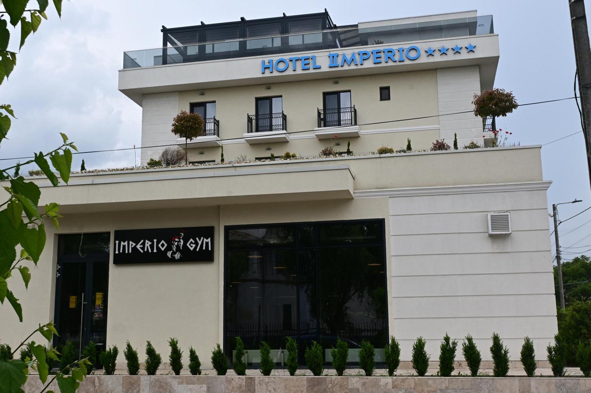 Imperio Hotel Cernavoda Bagian luar foto