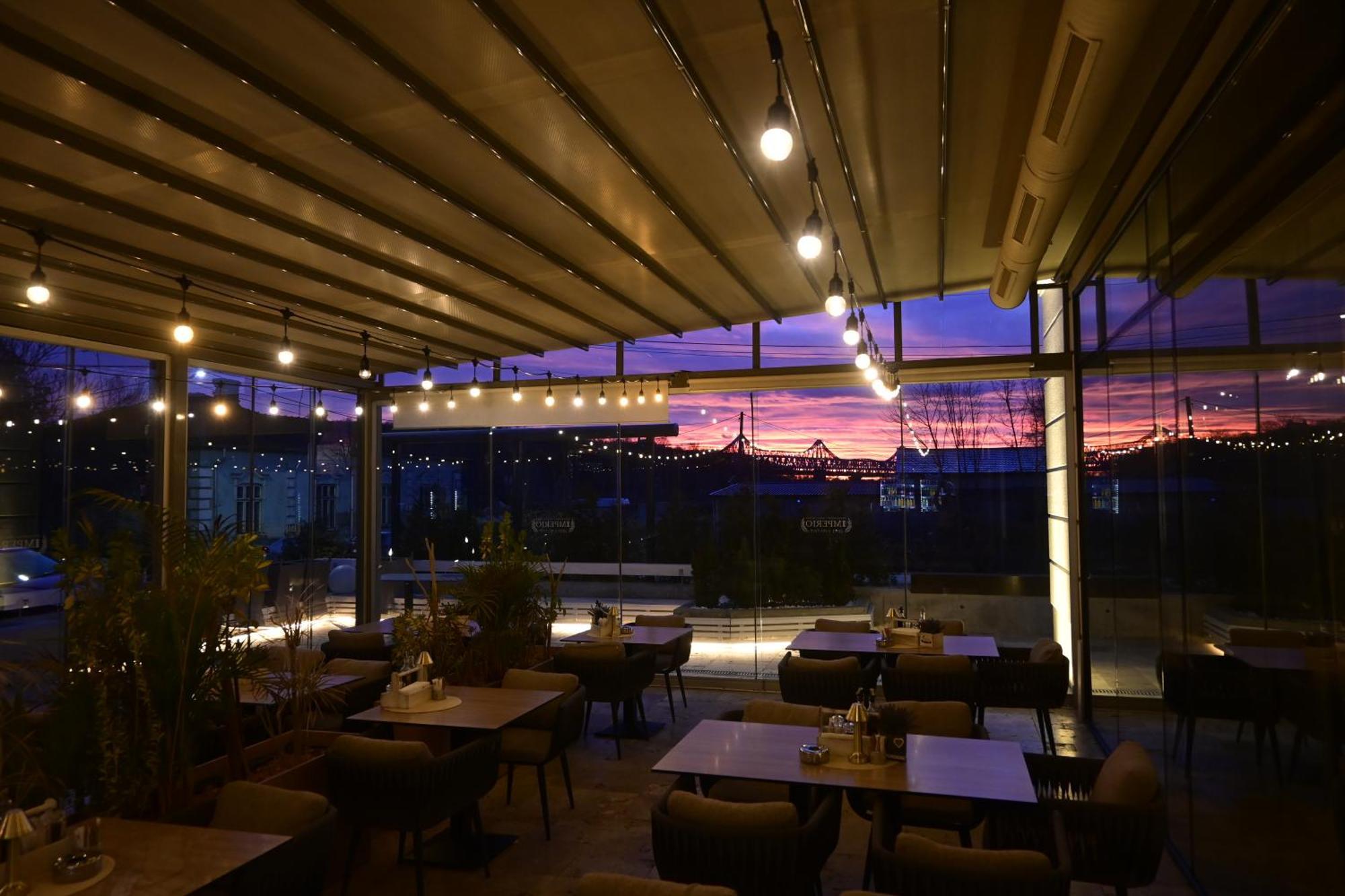 Imperio Hotel Cernavoda Bagian luar foto